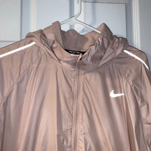 Nike Women's Storm Fit Running Jacket Size XXL 2XL Pink Mittens Hood Full Zip - Picture 3 of 11